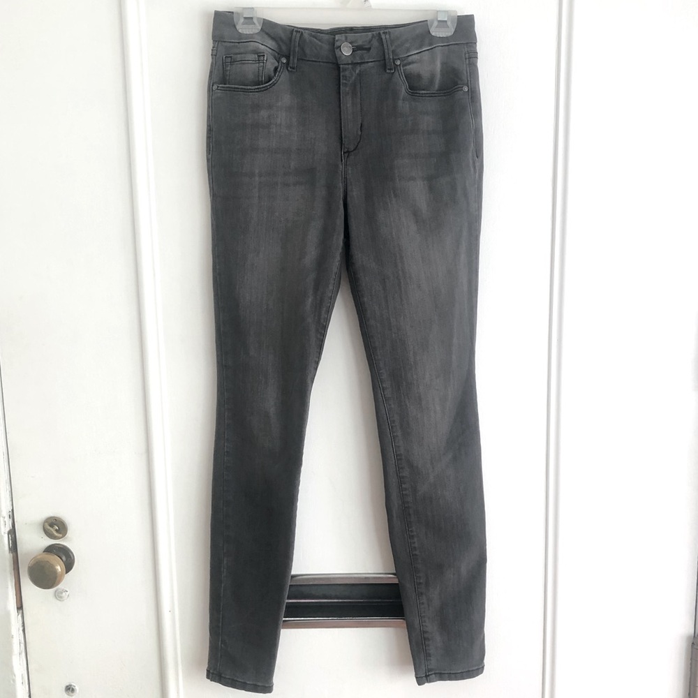 Jessica Simpson High Rise Skinny Jeans